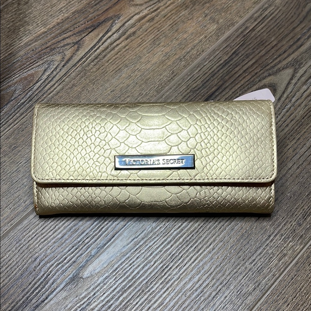 Victoria’s Secret Wallet